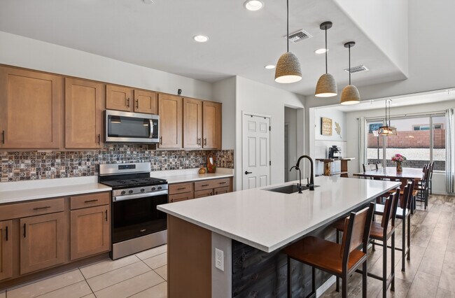 Building Photo - 13392 E Jelks Pl