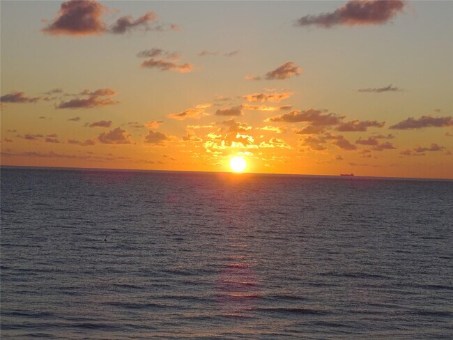 Building Photo - 8 Briny Ave