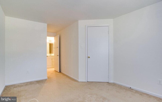 Building Photo - 14376 Havener House Ct