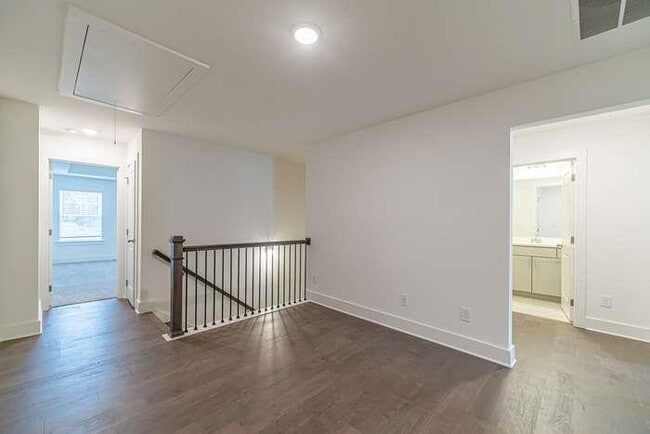 Building Photo - 56 Garrison Dr