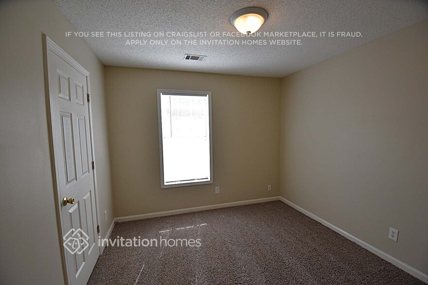 Building Photo - 2860 Brookton Ln SE