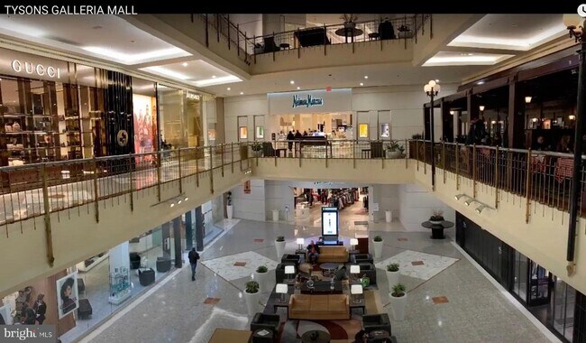 Building Photo - 1580 Spring Gate Dr.