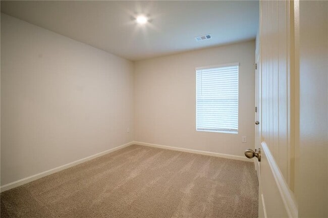 Building Photo - 25 Stoneybrook Dr