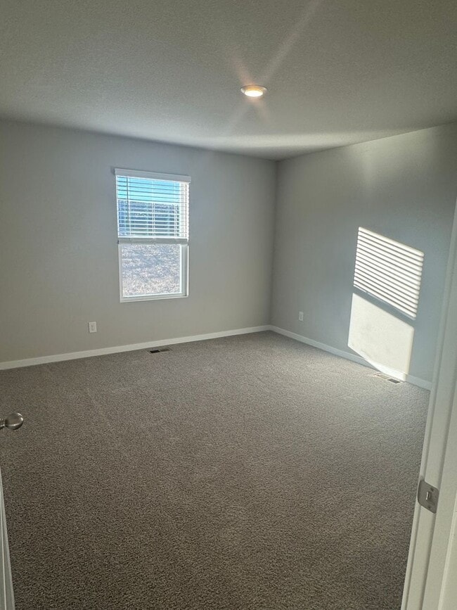 Building Photo - Your Dream Home Awaits in Gretna, NE!