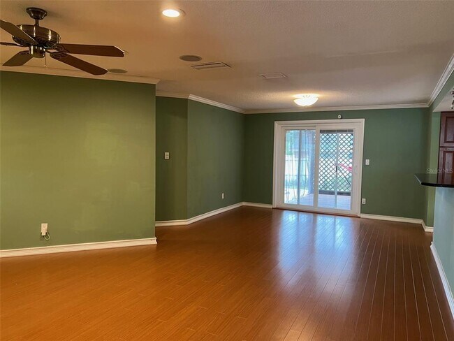 Building Photo - 3270 Causeway Dr