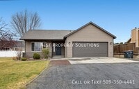 Building Photo - 1525 S Bailey Ave