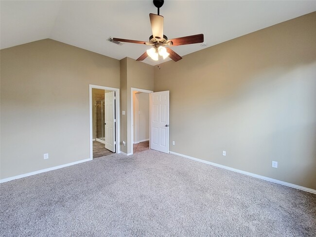 Building Photo - 14322 Darmera Ct