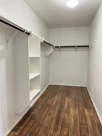 Building Photo - 8921 Sun Haven Way