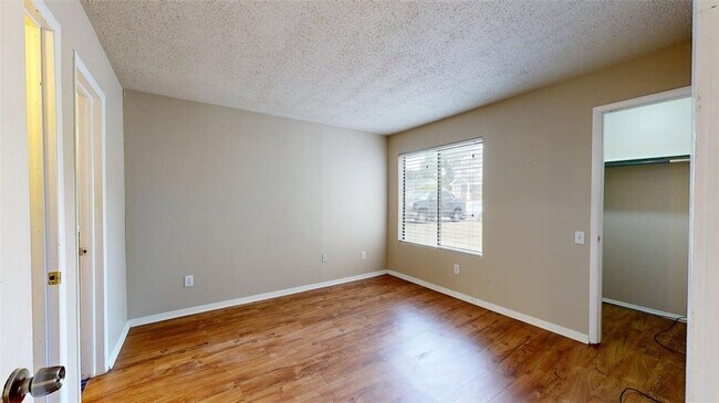 Building Photo - 1506 Lemon Tree Ln