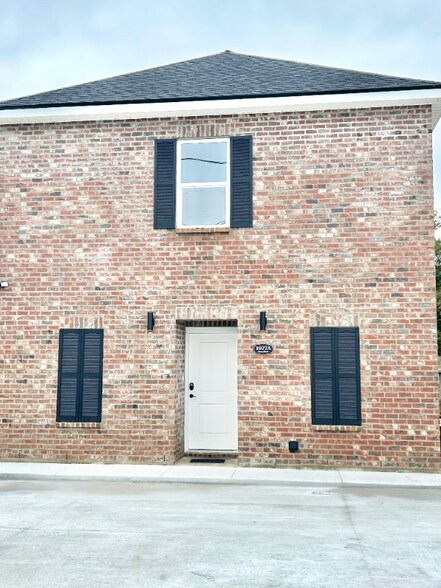 Building Photo - 1977 Bayou Rd