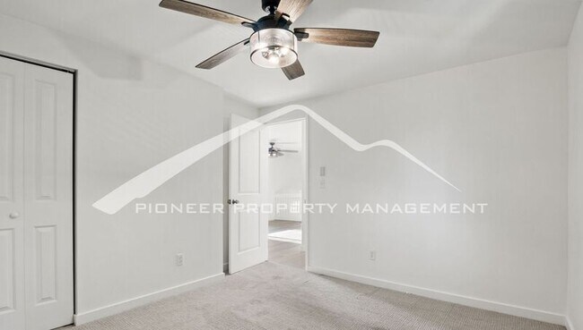 Building Photo - 610 Catalina Dr