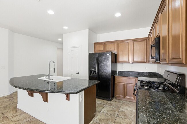 Building Photo - Single Story Stunner in Silverado Ranch!