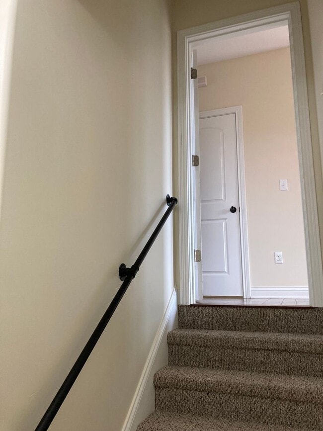 Building Photo - 108 Carriage Hills Ln