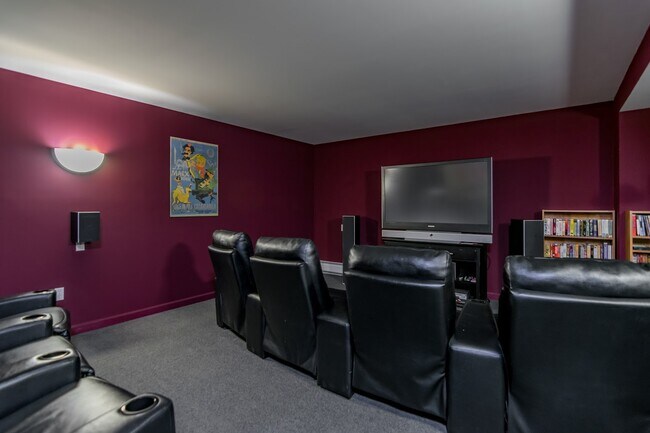 Building Photo - 331 Lime Kiln Rd