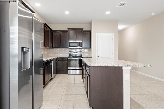 Building Photo - 244 Scenic Hills Cir
