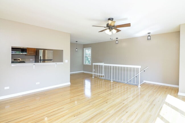 Building Photo - 7724 W Douglas Ct