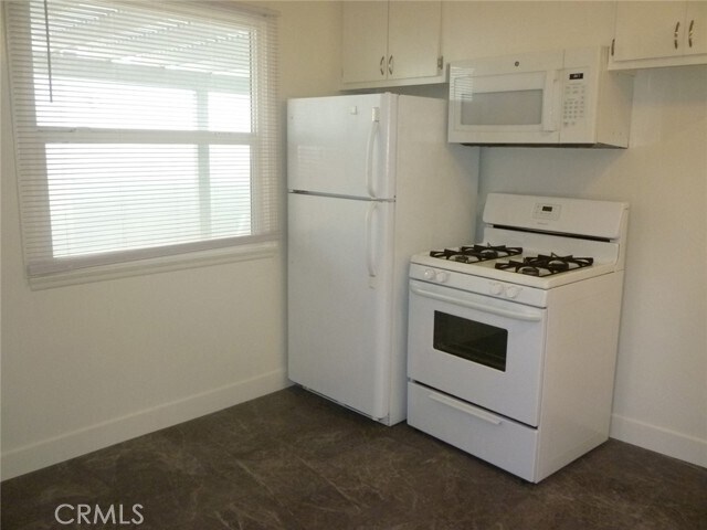 Building Photo - 712 Sartori Ave