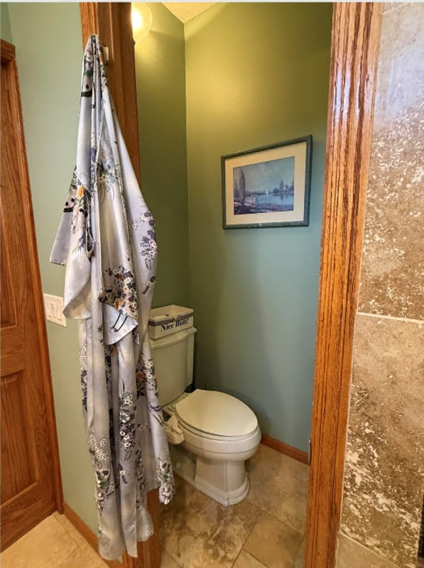 Building Photo - 4363 Memorial Cir