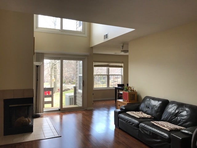 Building Photo - 32B Foxboro Ct