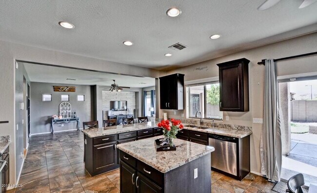 Building Photo - 16183 W Crenshaw Dr