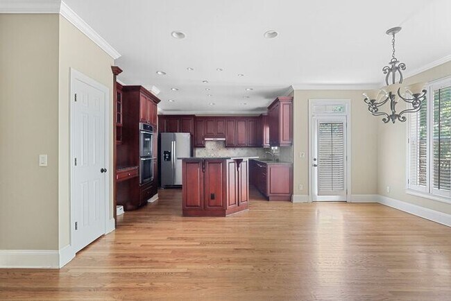 Building Photo - 2381 Oak Grove Meadows