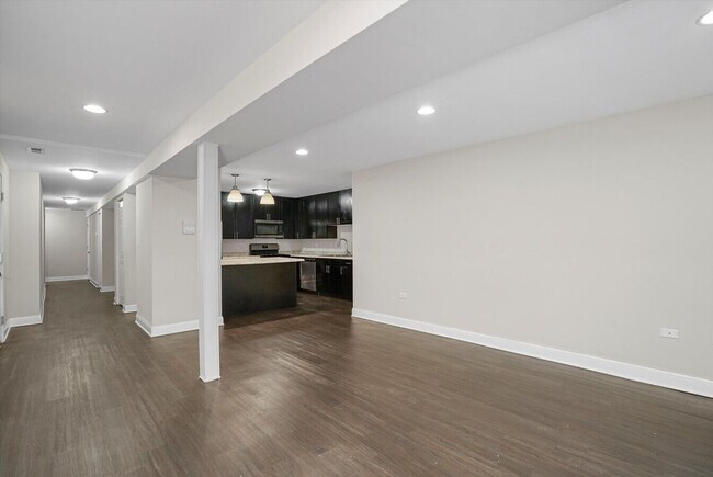 Building Photo - 4521 S Michigan Ave