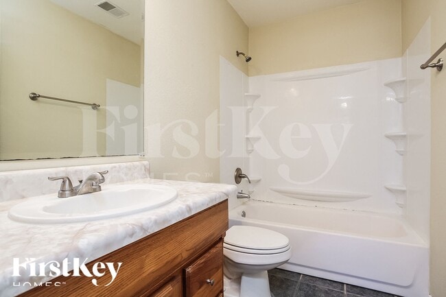 Building Photo - 14135 Rosetta Dr