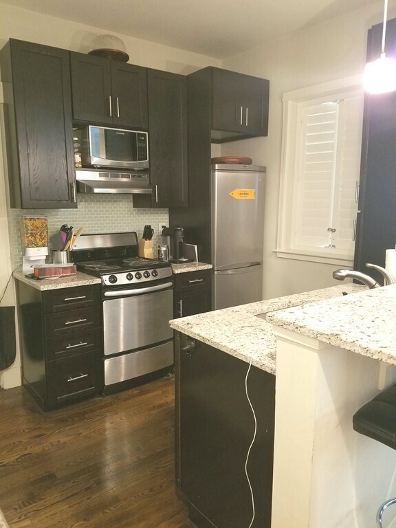 Building Photo - 107 Jersey St