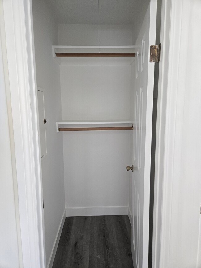 Closet space - 2632 St George St