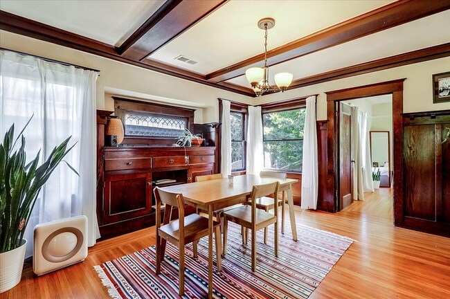 Building Photo - 21 Westall Ave