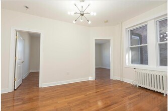 Building Photo - 6404 Park Ave