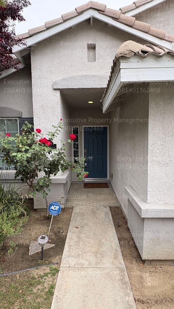 Building Photo - Spacious 4 bedroom 2 bathroom home located in the Ashton Falls community *Move In Special*