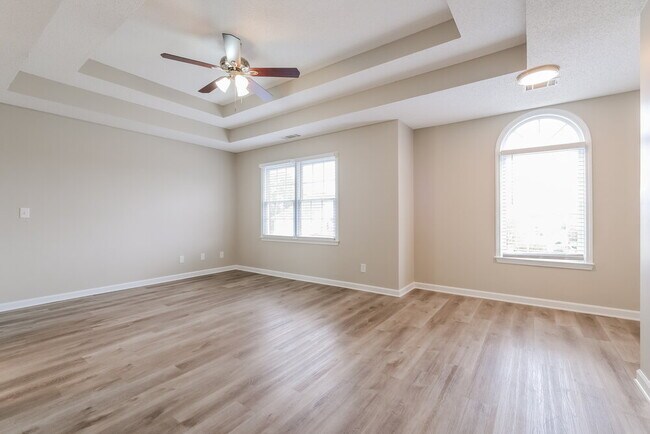 Building Photo - 293 Derby Run