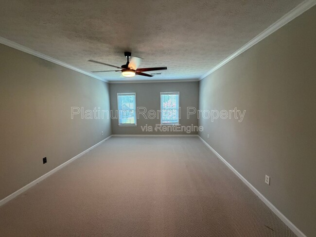 Building Photo - 467 Lees Trace SW
