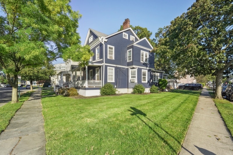 Building Photo - 1157 Bryant St