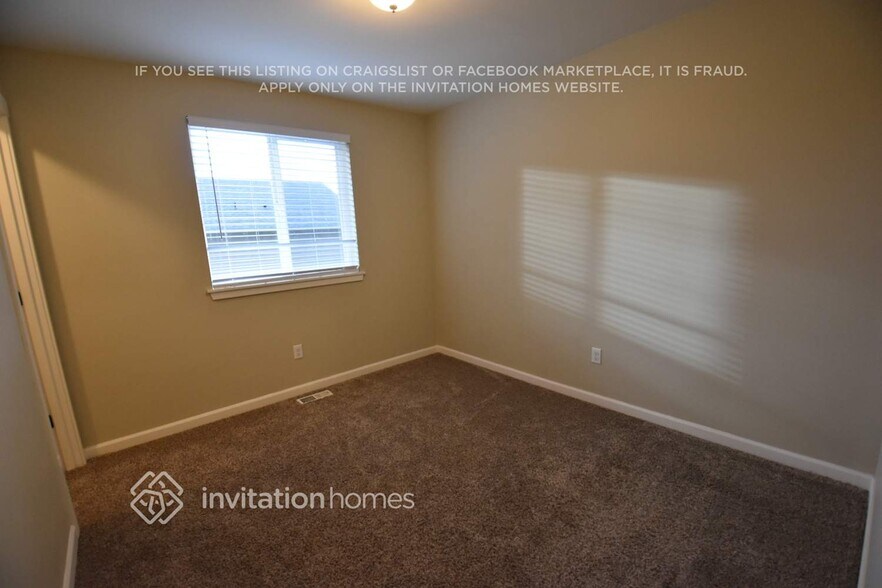 Building Photo - 9218 195th St Ct E