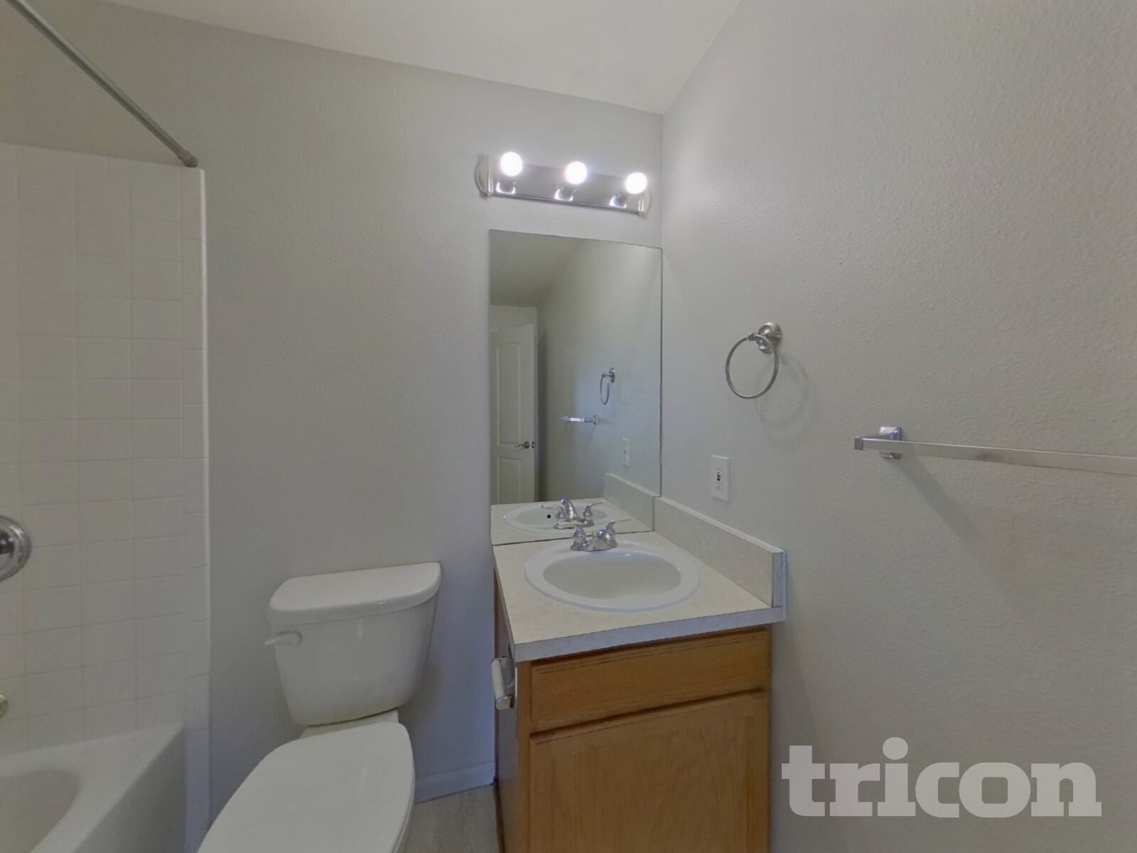 Building Photo - 3336 Bexley Dr