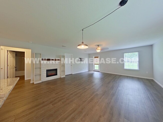 Building Photo - Your Baker Sanctuary with Spacious Backyar...