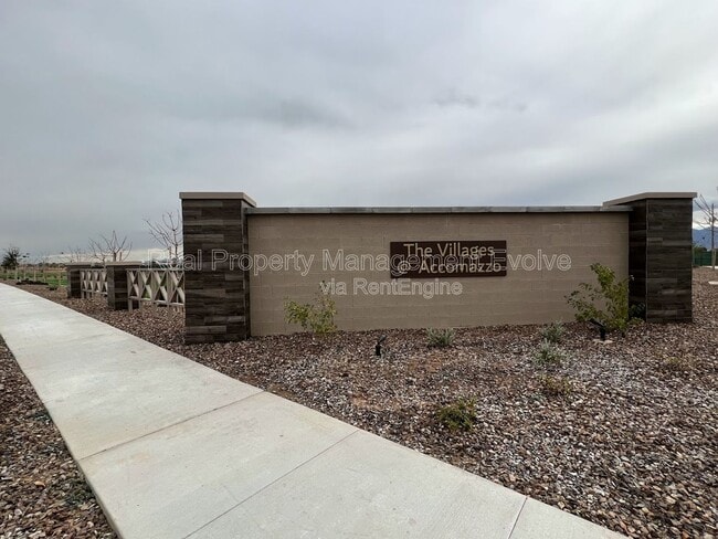 Building Photo - 9614 W Agora Ln