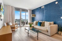 Building Photo - 2602 Hallandale Beach Blvd