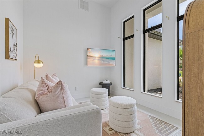 Building Photo - 1923 SW 27th Terrace