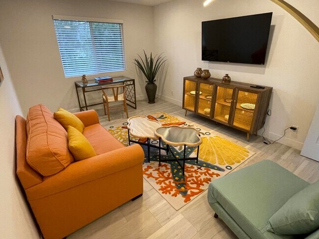 Building Photo - 2380 N Leonard Rd