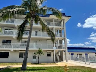 Building Photo - 2150 N Hwy A1A