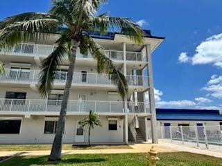 Building Photo - 2150 N Hwy A1A