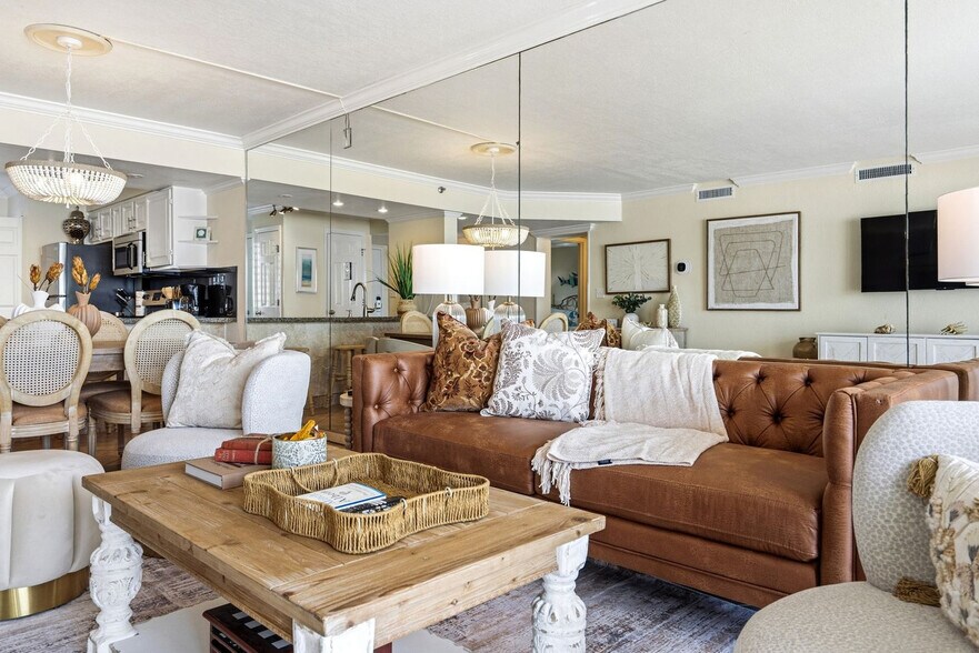 Building Photo - 1044 U.S. 98-SI FL3-ID1502071P