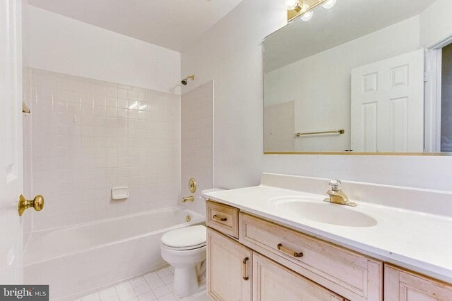 Building Photo - 6204 Windham Hill Run