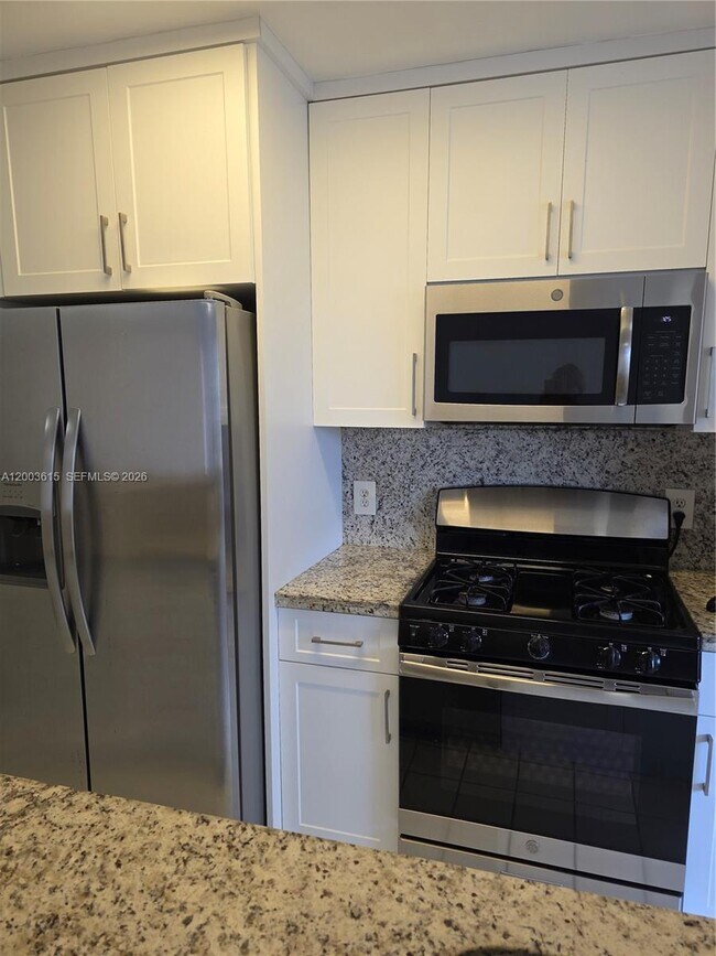 Building Photo - 15330 SW 106th Terrace