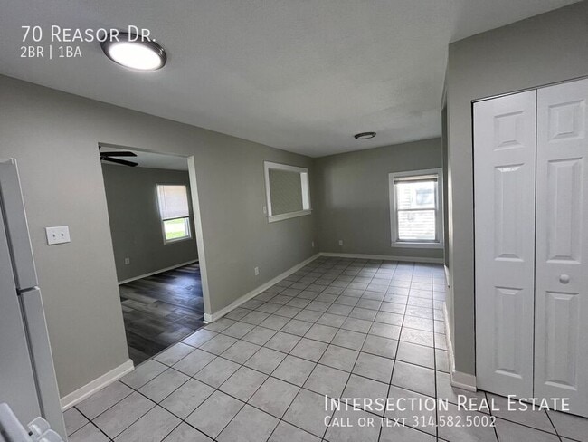 Building Photo - 70 Reasor Dr