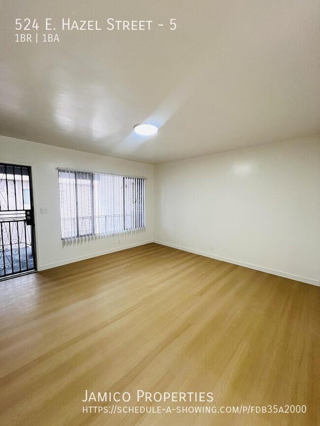 Building Photo - 524 E Hazel St