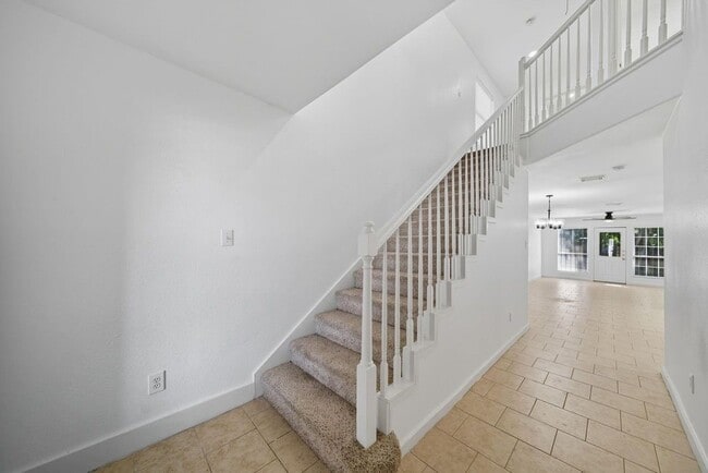 Building Photo - 3116 Bolt St